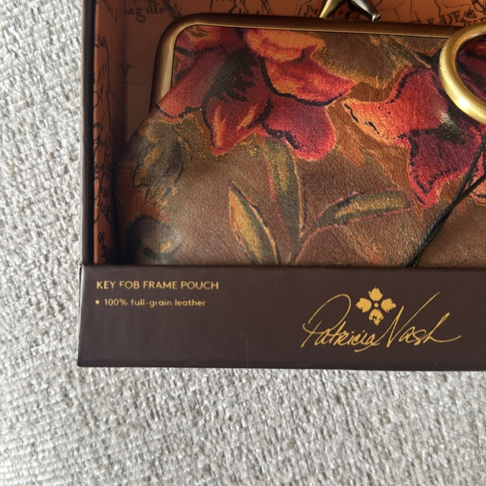 SOLD NWT Patricia Nash key fob pouch - Picture 7 of 13